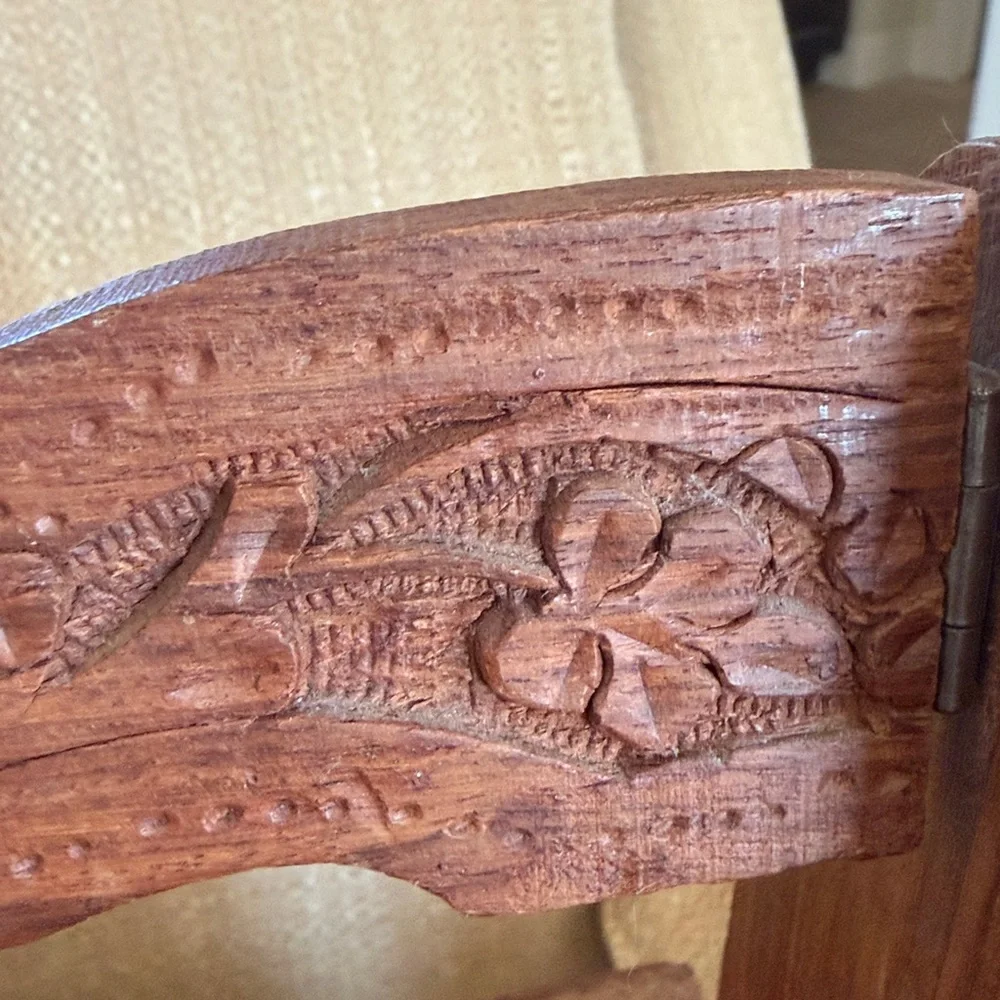 Vintage Hawaiian Wood Magazine Holder Rack Unique Hawaii Folds Flat - Picture 6 of 9